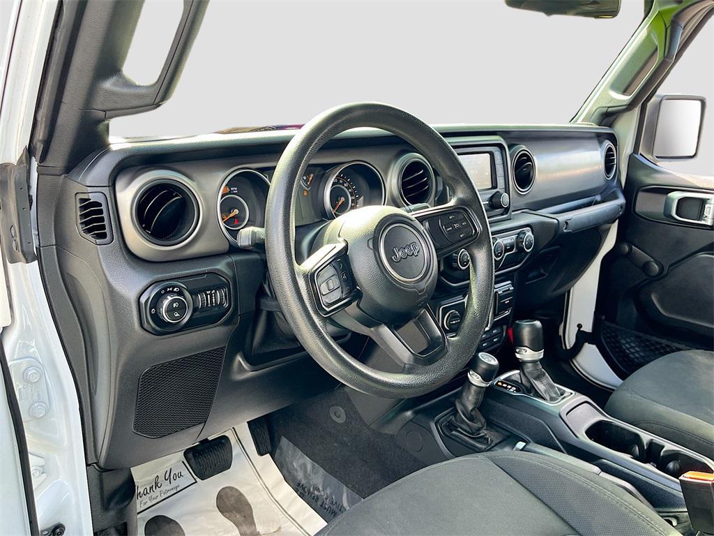 used 2021 Jeep Gladiator car, priced at $30,484