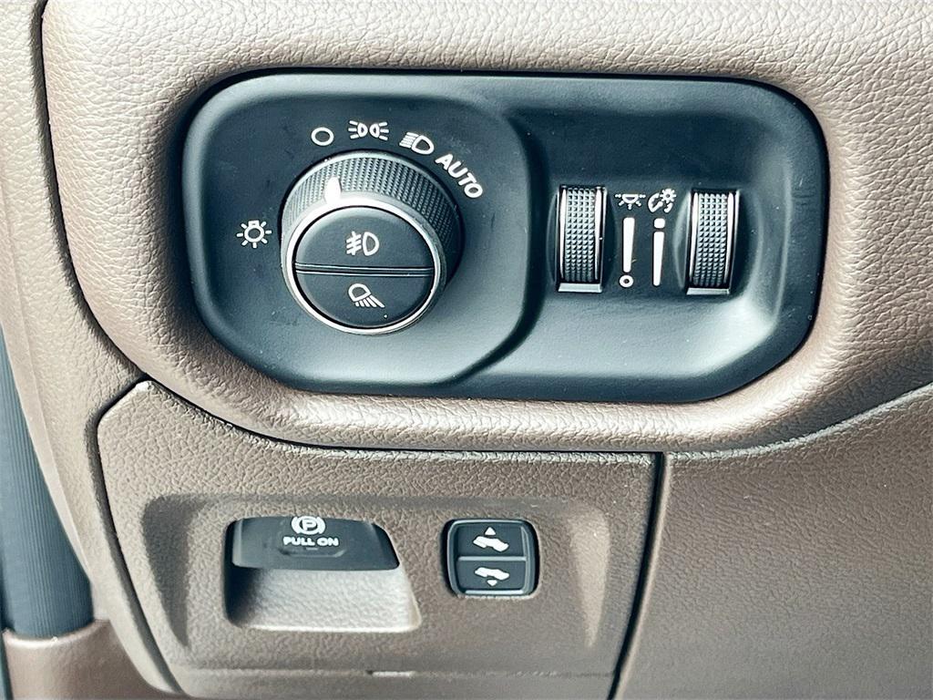 new 2025 Ram 1500 car, priced at $51,507