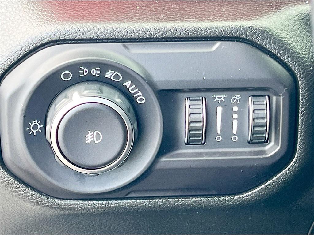 used 2018 Jeep Wrangler Unlimited car, priced at $22,996