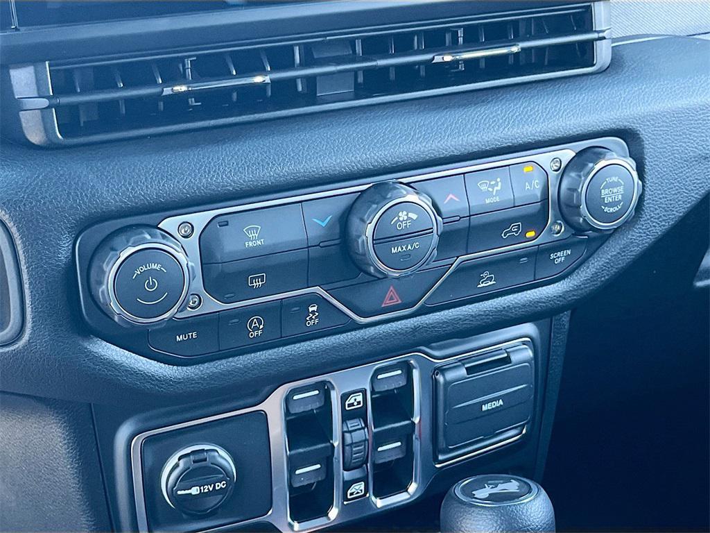 new 2026 Jeep Wrangler car, priced at $47,491