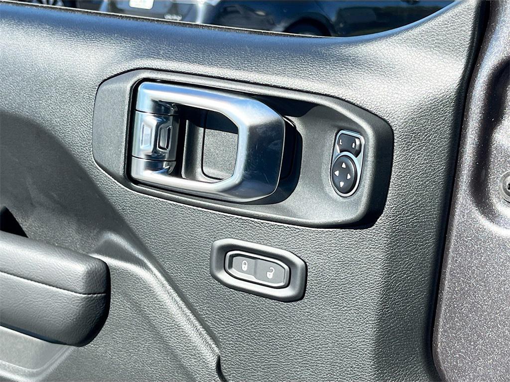 new 2026 Jeep Wrangler car, priced at $47,491