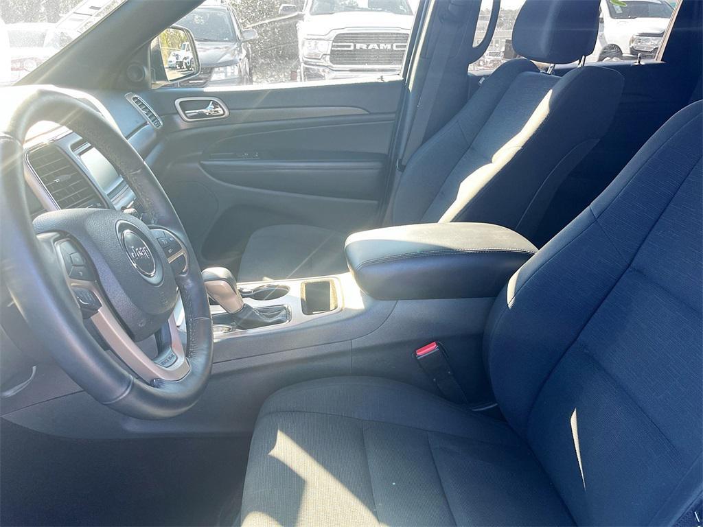 used 2017 Jeep Grand Cherokee car, priced at $12,273