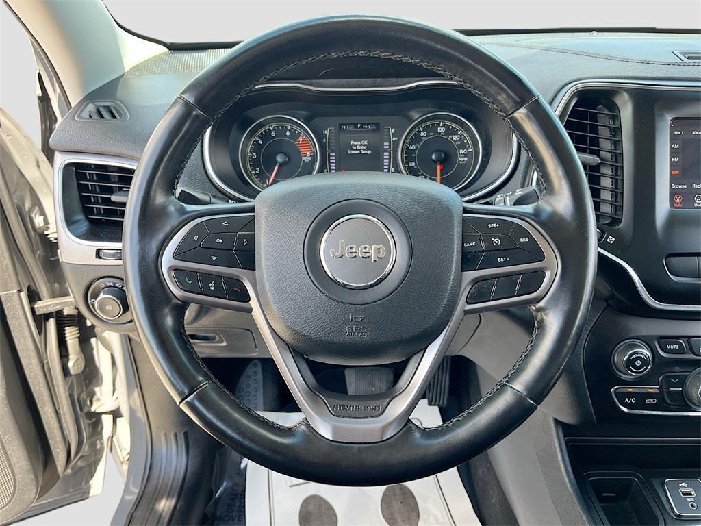 used 2021 Jeep Cherokee car, priced at $18,833