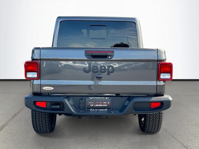 new 2025 Jeep Gladiator car, priced at $36,667