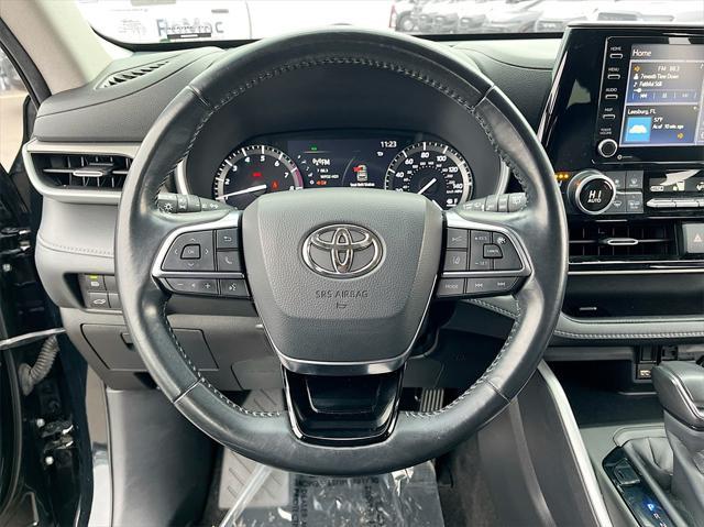 used 2020 Toyota Highlander car, priced at $26,691