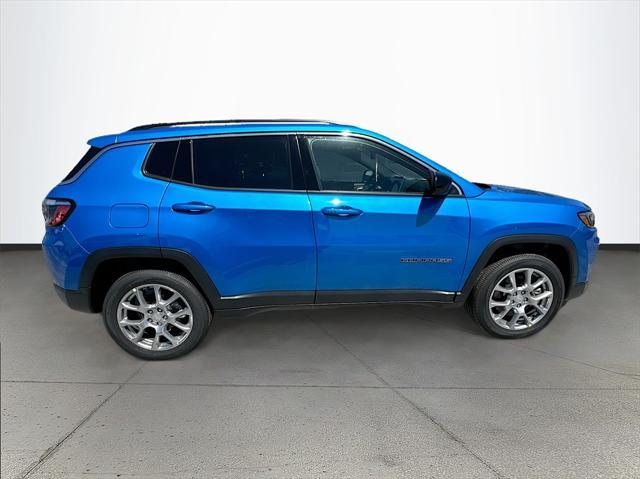 new 2024 Jeep Compass car, priced at $28,472