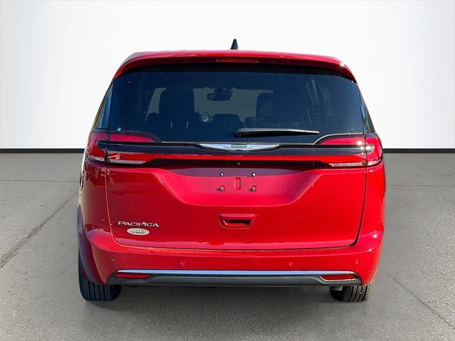 new 2025 Chrysler Pacifica car, priced at $46,710