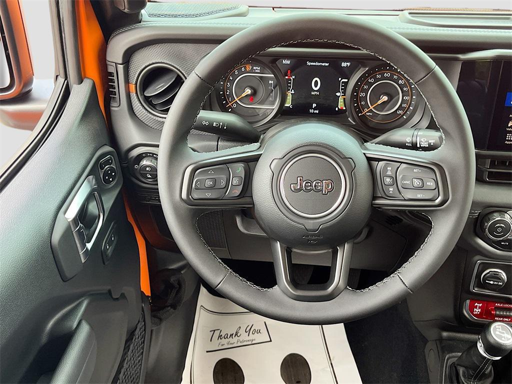 new 2025 Jeep Gladiator car, priced at $45,462