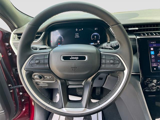 new 2025 Jeep Grand Cherokee car, priced at $35,199