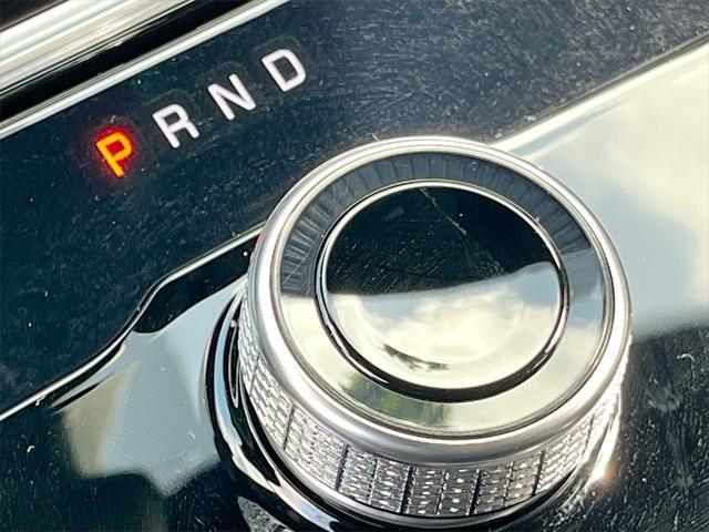 new 2025 Jeep Grand Cherokee car, priced at $35,199