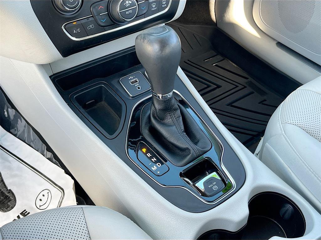 used 2020 Jeep Cherokee car, priced at $13,533