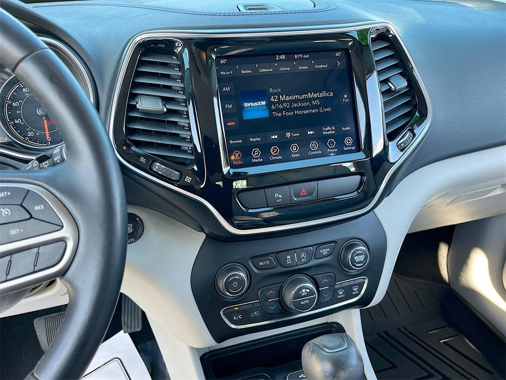 used 2020 Jeep Cherokee car, priced at $13,533