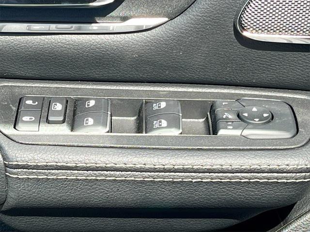 new 2025 Ram 1500 car, priced at $60,412