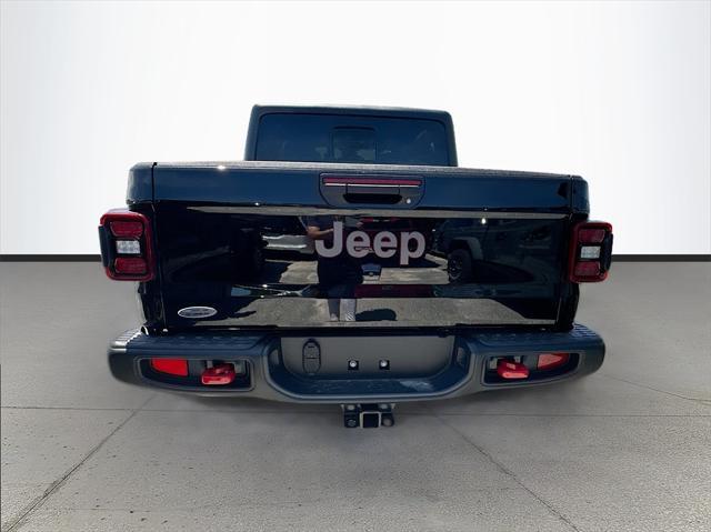 new 2024 Jeep Gladiator car, priced at $54,295