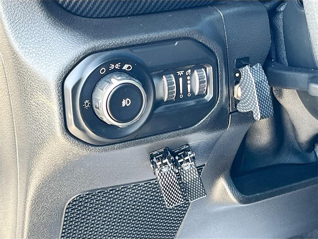 used 2019 Jeep Wrangler Unlimited car, priced at $26,990