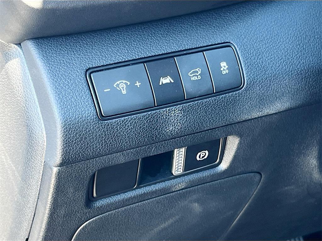 used 2023 Hyundai Santa Fe car, priced at $19,181