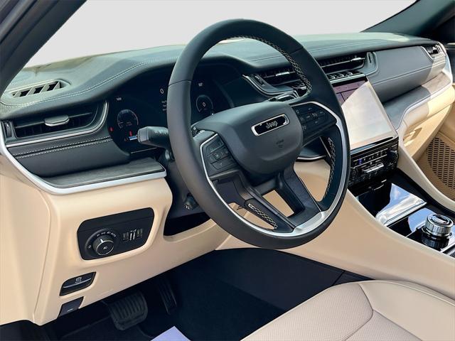 new 2025 Jeep Grand Cherokee car, priced at $41,239
