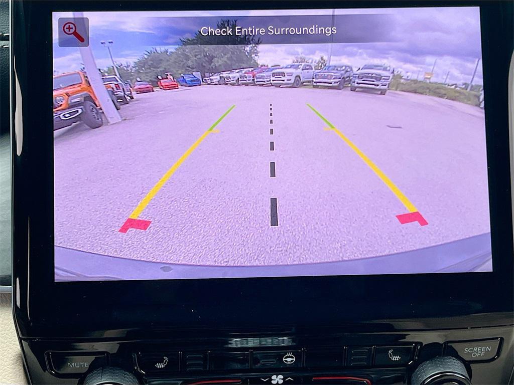 new 2025 Jeep Grand Cherokee car, priced at $35,020