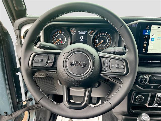 new 2025 Jeep Gladiator car, priced at $42,312