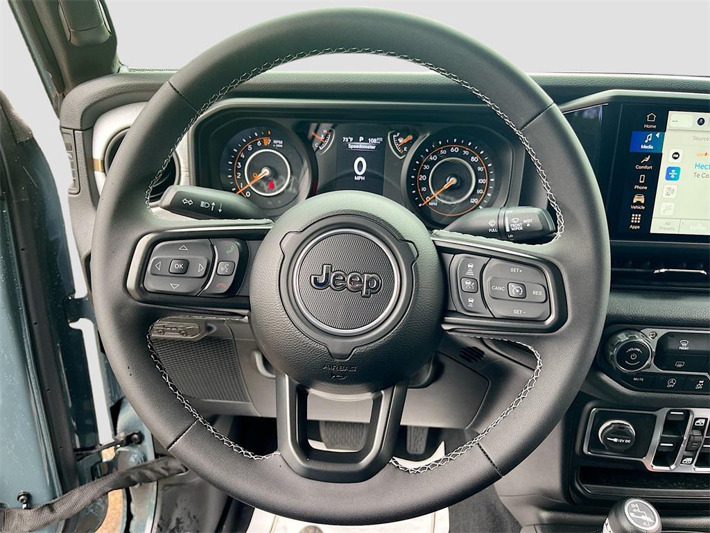 new 2025 Jeep Gladiator car, priced at $39,022