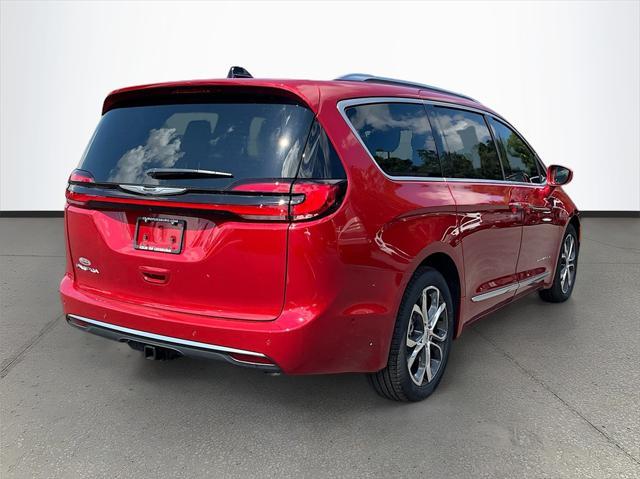 new 2024 Chrysler Pacifica car, priced at $46,678