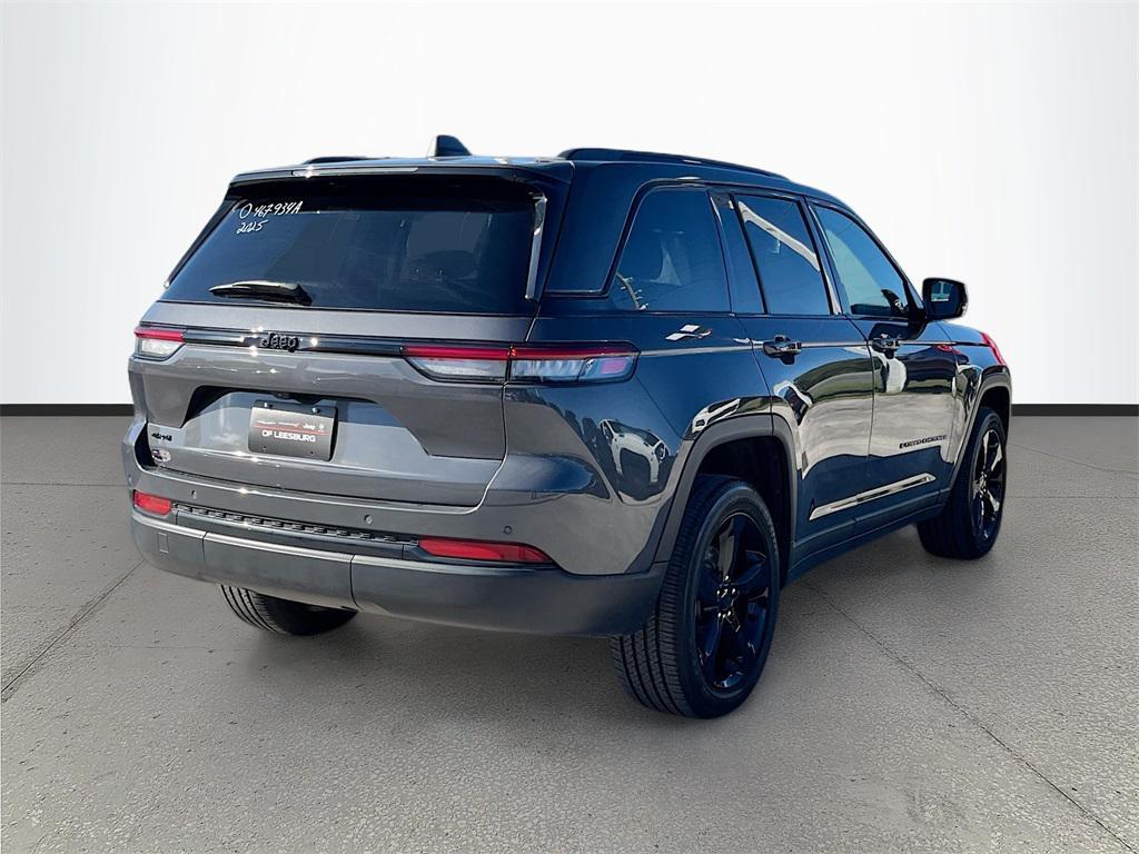 used 2025 Jeep Grand Cherokee car, priced at $35,991