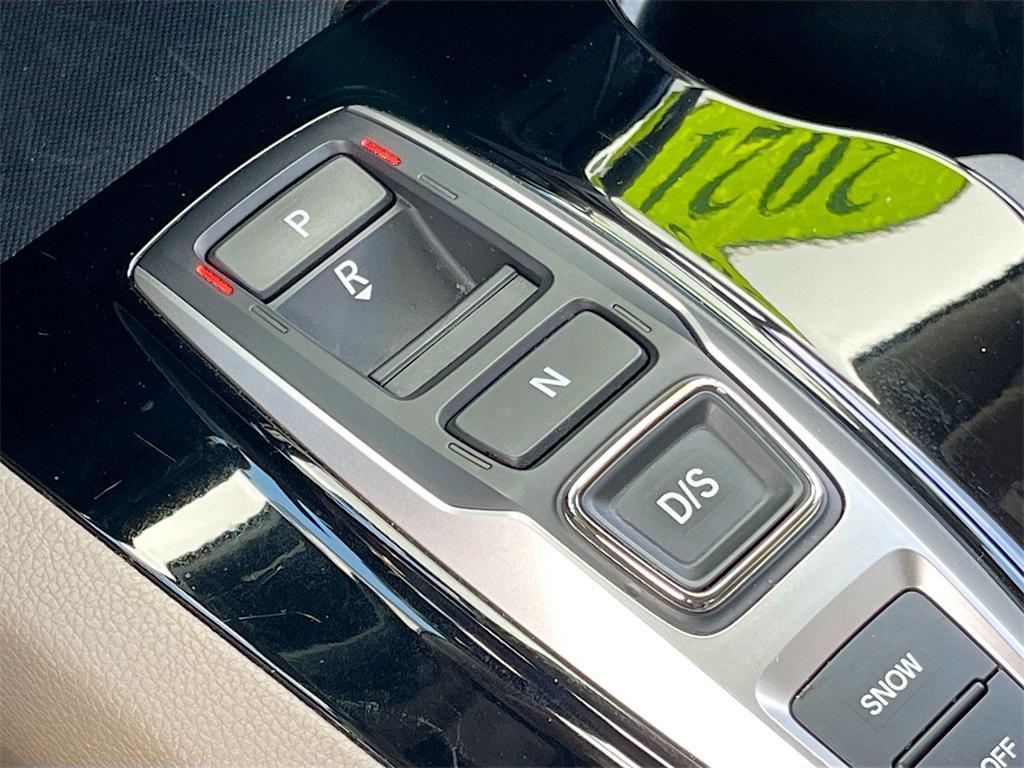 used 2021 Honda Pilot car, priced at $25,848