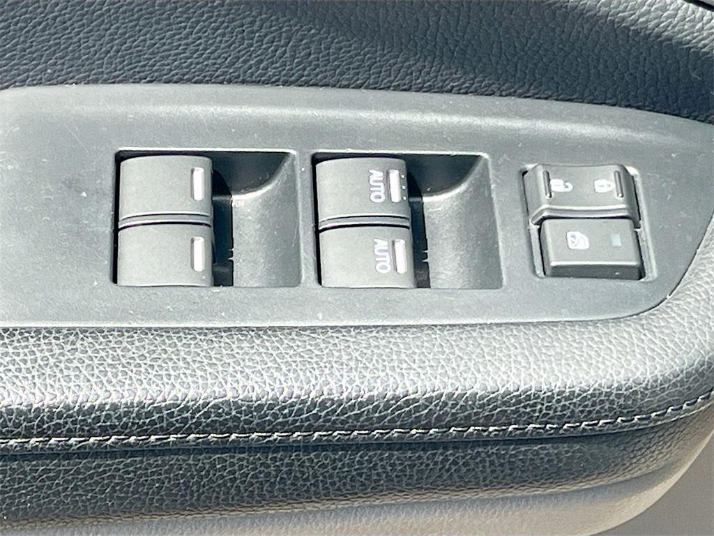 used 2021 Honda Pilot car, priced at $25,848