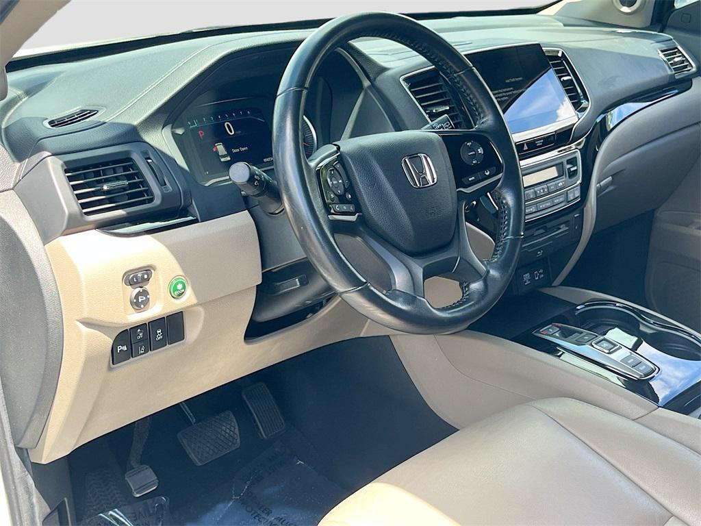used 2021 Honda Pilot car, priced at $25,848