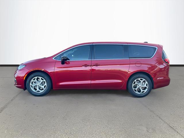 new 2024 Chrysler Pacifica car, priced at $41,172