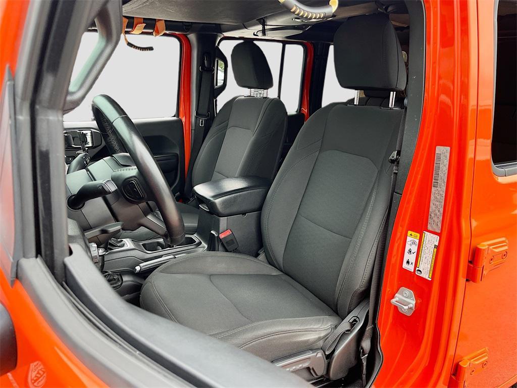 used 2018 Jeep Wrangler Unlimited car, priced at $17,132