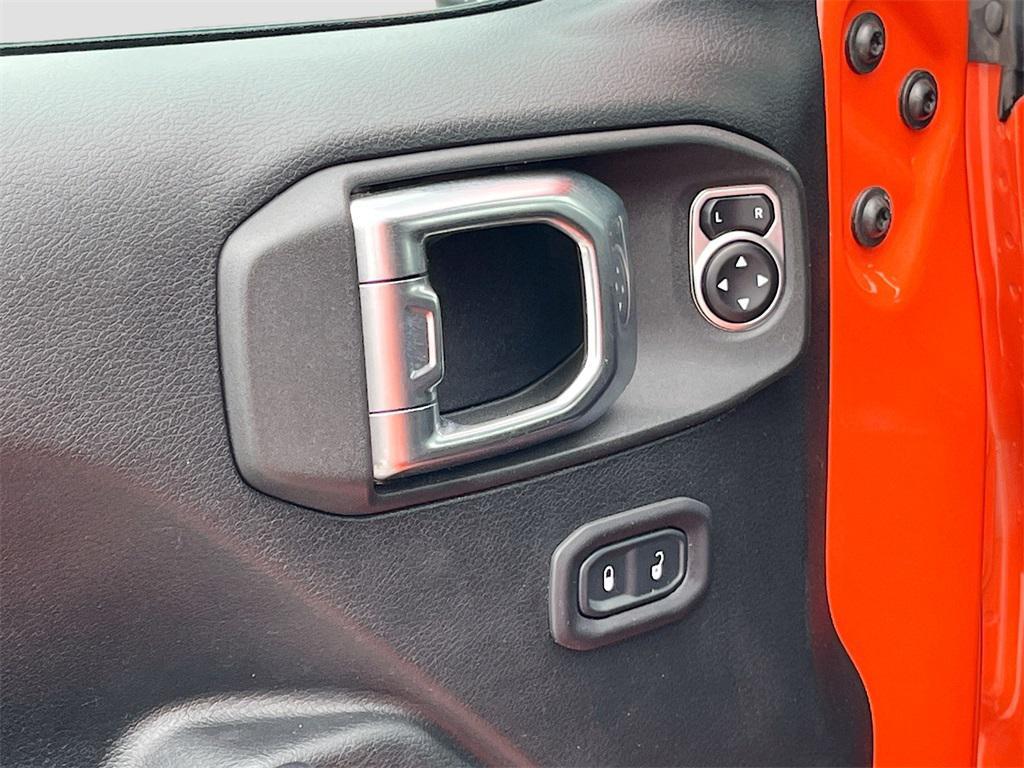 used 2018 Jeep Wrangler Unlimited car, priced at $17,132