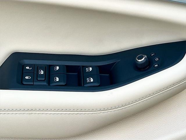 new 2025 Jeep Grand Cherokee car, priced at $43,159