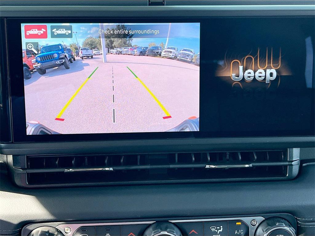 new 2025 Jeep Gladiator car, priced at $51,321