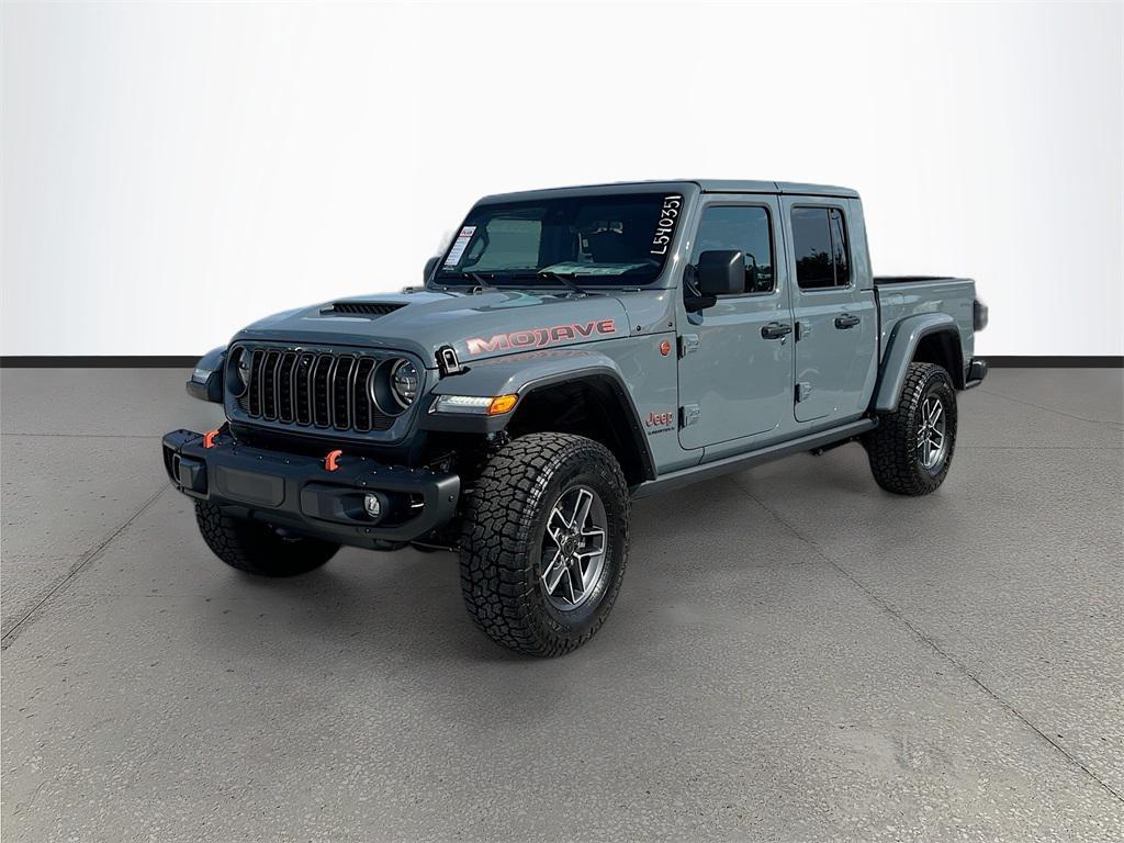 new 2025 Jeep Gladiator car, priced at $51,321