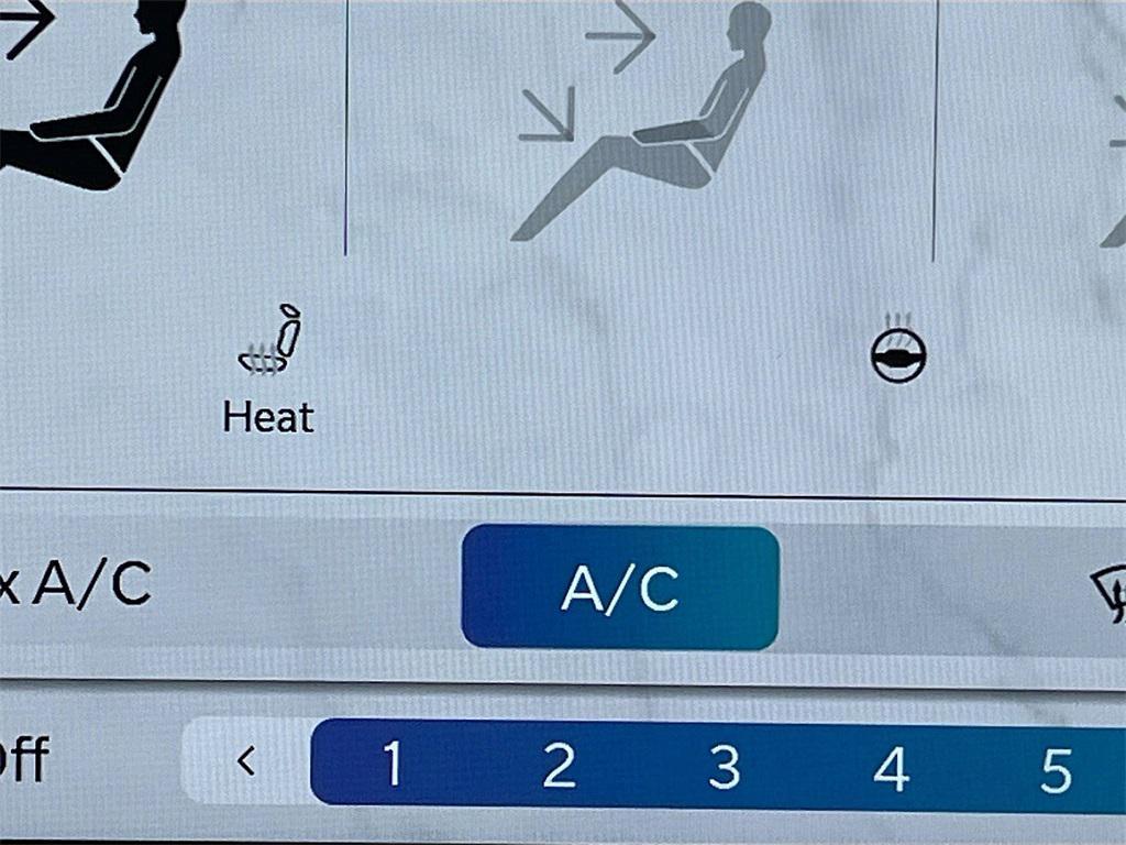 new 2025 Jeep Gladiator car, priced at $51,321