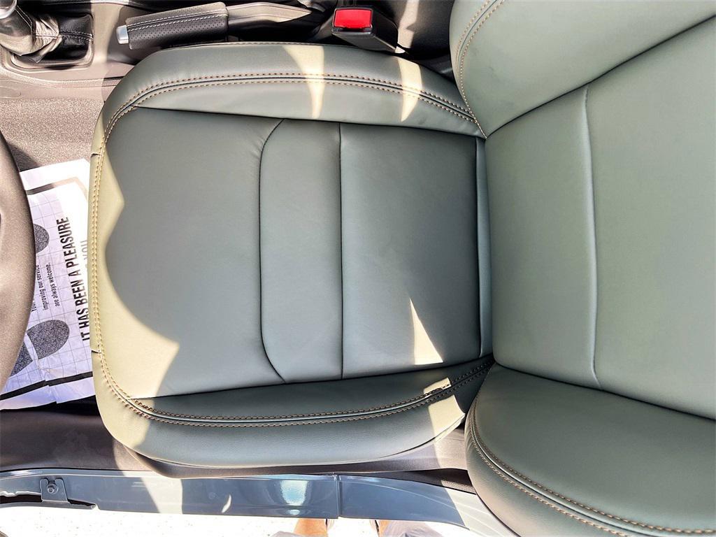 new 2025 Jeep Gladiator car, priced at $51,321