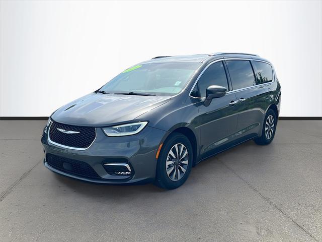 used 2021 Chrysler Pacifica car, priced at $26,995
