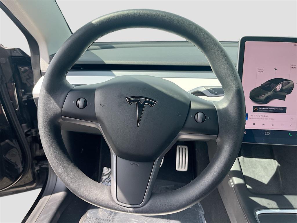 used 2021 Tesla Model 3 car, priced at $27,990