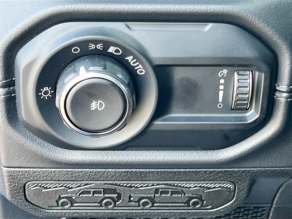 new 2025 Jeep Wrangler car, priced at $103,580