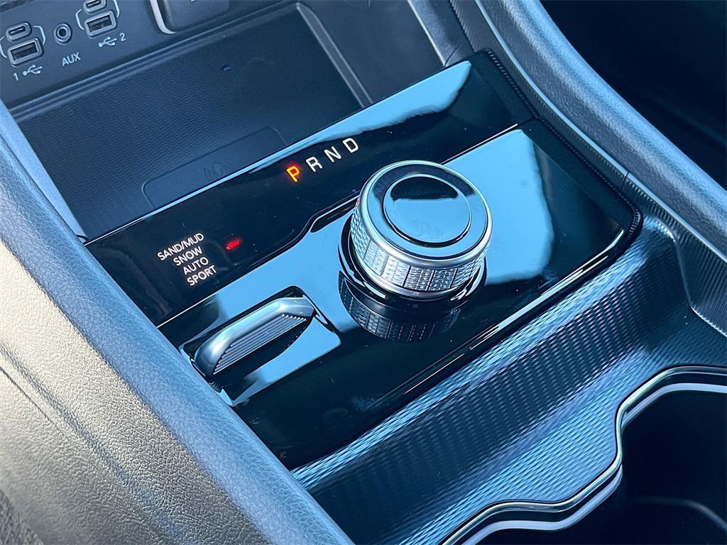 new 2025 Jeep Grand Cherokee L car, priced at $43,057