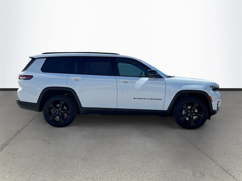new 2025 Jeep Grand Cherokee L car, priced at $43,057