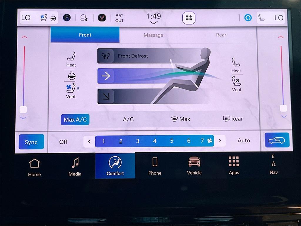 new 2025 Jeep Grand Cherokee car, priced at $53,985