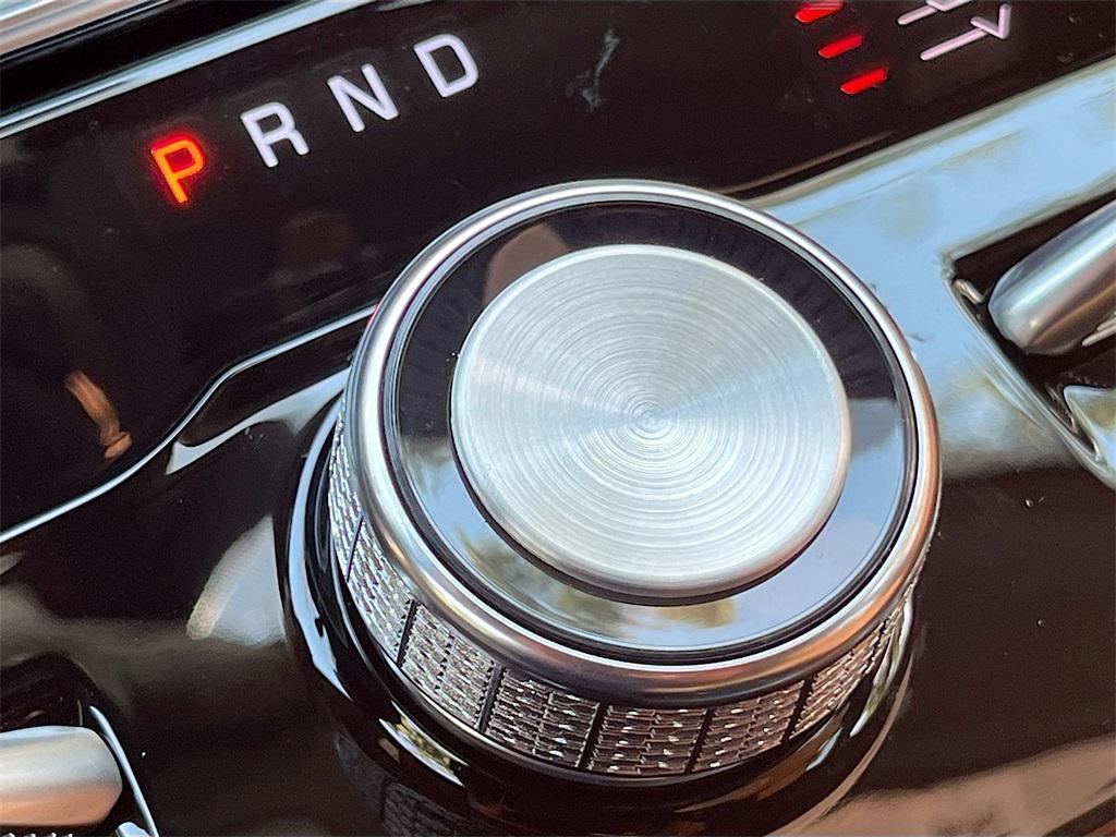 new 2025 Jeep Grand Cherokee car, priced at $53,985