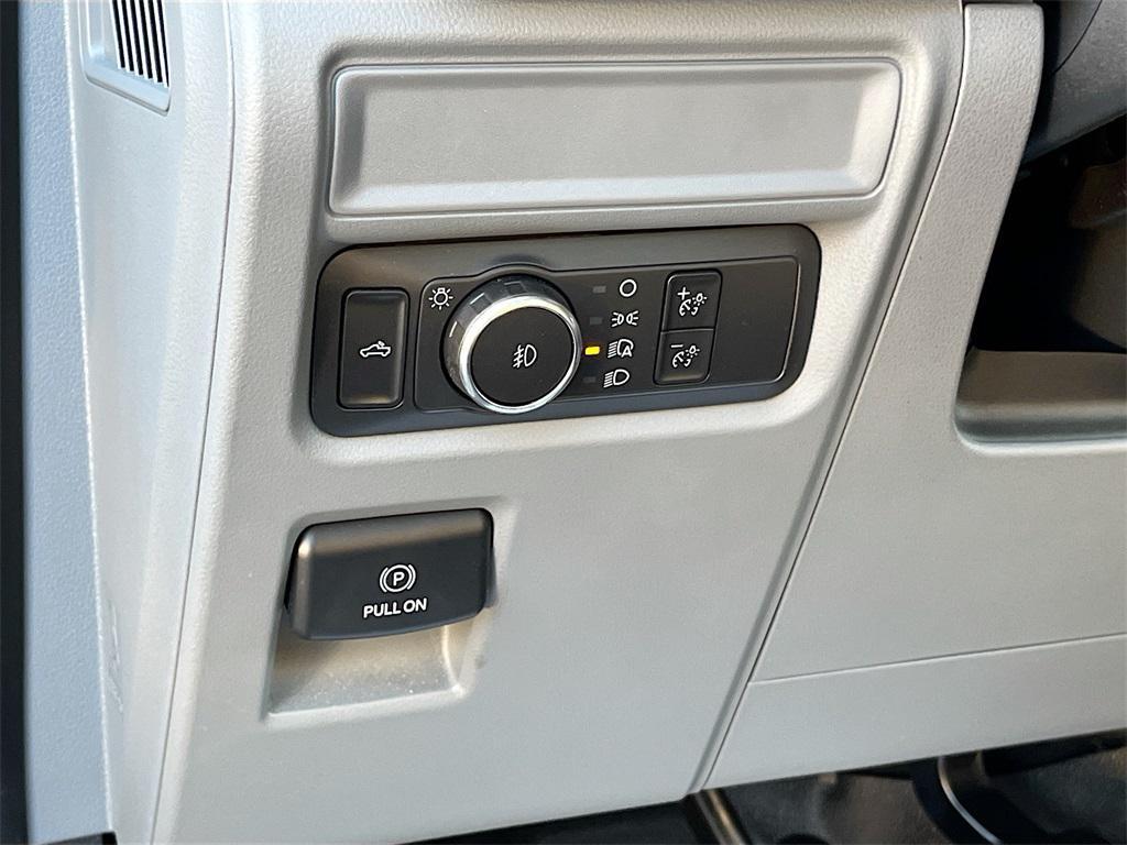 used 2022 Ford F-150 car, priced at $30,992