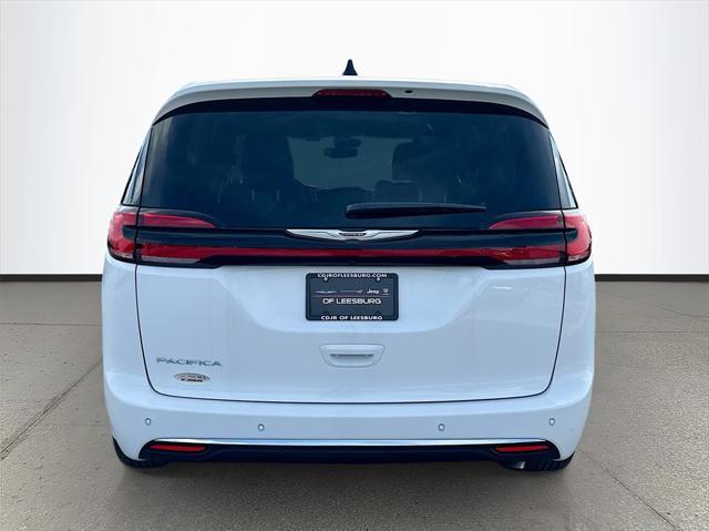 new 2024 Chrysler Pacifica car, priced at $38,588