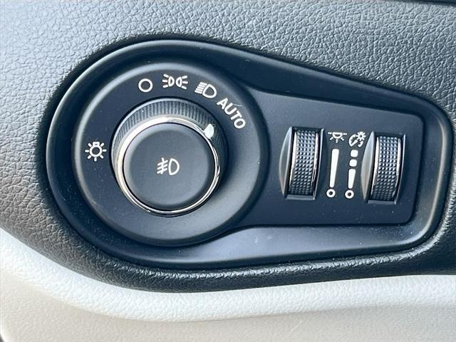 used 2022 Jeep Renegade car, priced at $18,726