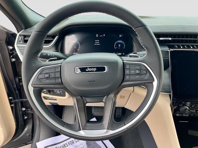 new 2025 Jeep Grand Cherokee car, priced at $37,936
