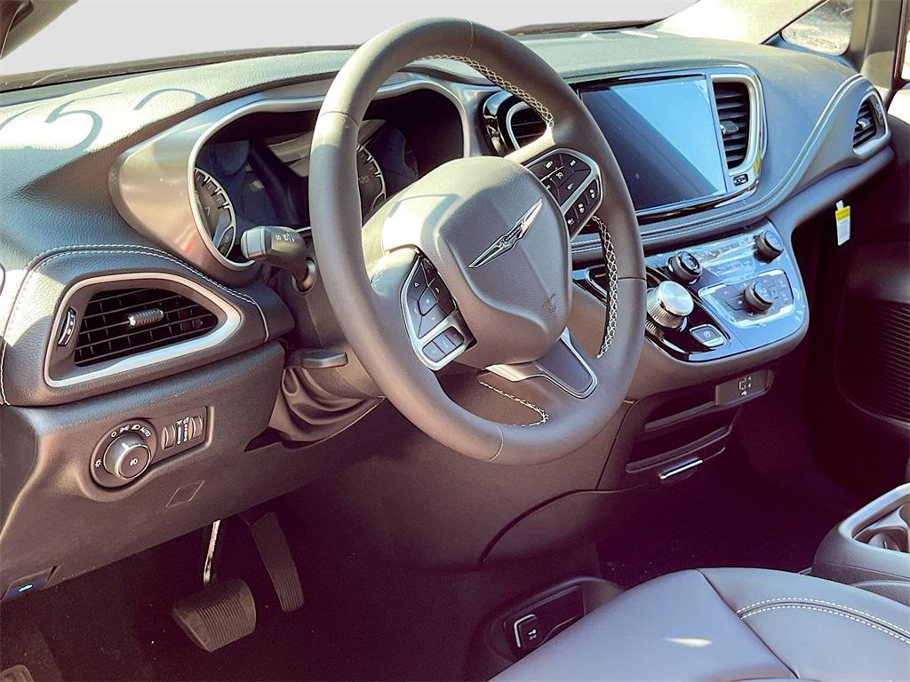 new 2026 Chrysler Pacifica car, priced at $36,499