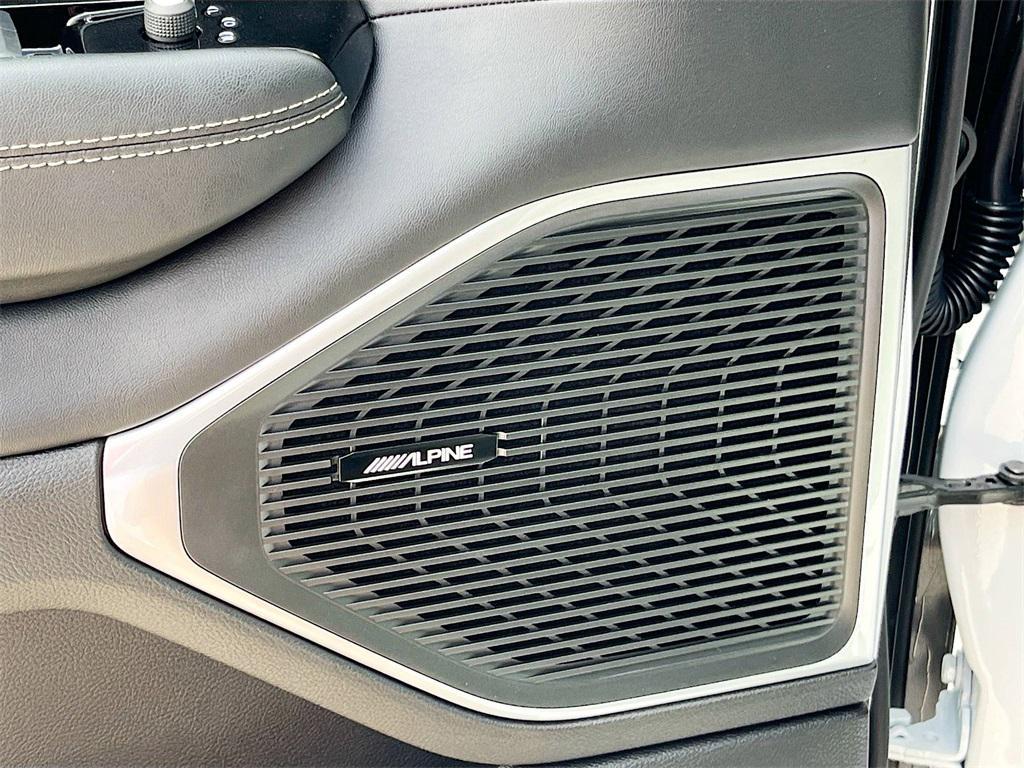 new 2025 Jeep Wagoneer L car, priced at $77,230